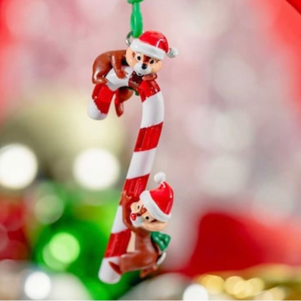 Disney Parks Chip n Dale Holiday Straw Clip